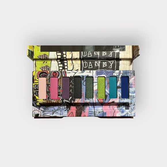 Urban Decay x Basquiat Tenant Eyeshadow Palette - Picture 4 of 8